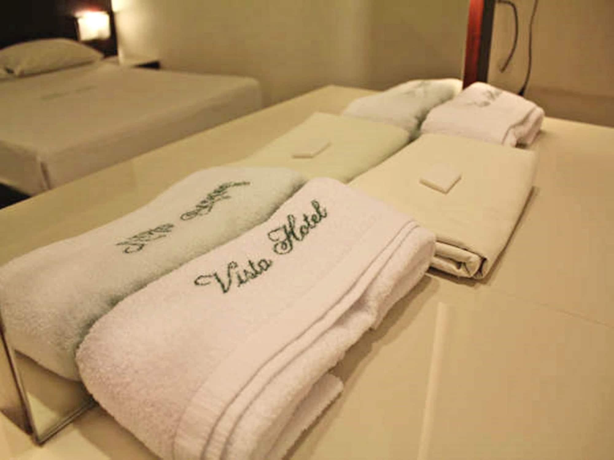 Vista Hotel Cubao Quezon City Kültér fotó