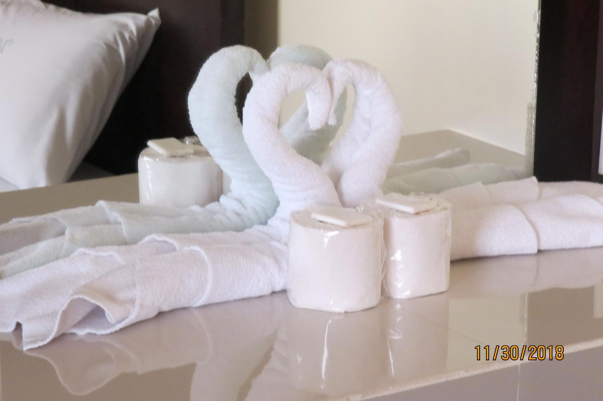 Vista Hotel Cubao Quezon City Kültér fotó