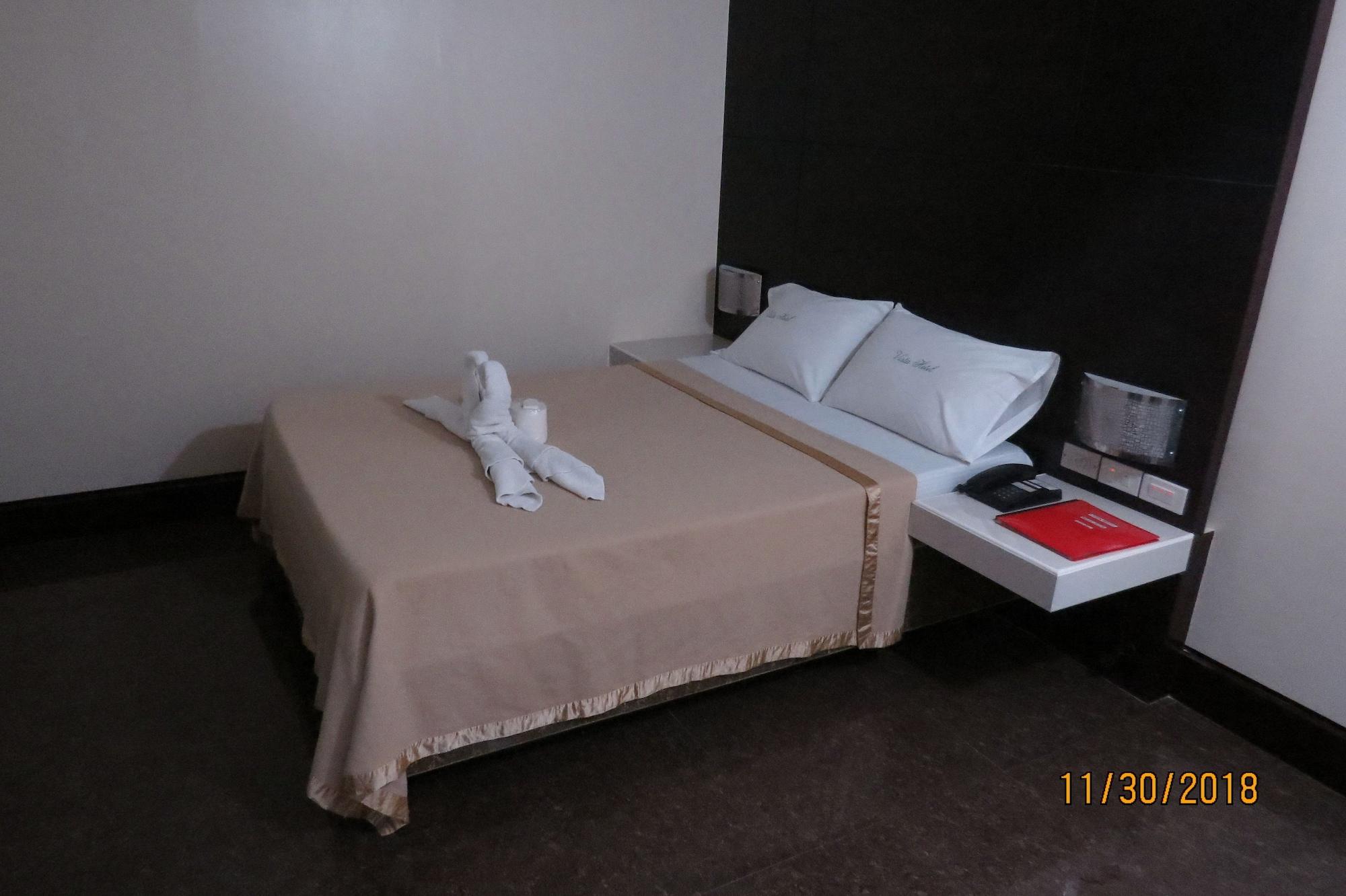 Vista Hotel Cubao Quezon City Kültér fotó