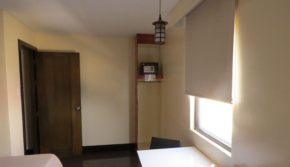 Vista Hotel Cubao Quezon City Kültér fotó