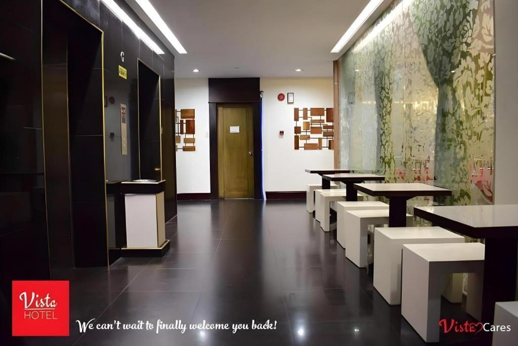 Vista Hotel Cubao Quezon City Kültér fotó