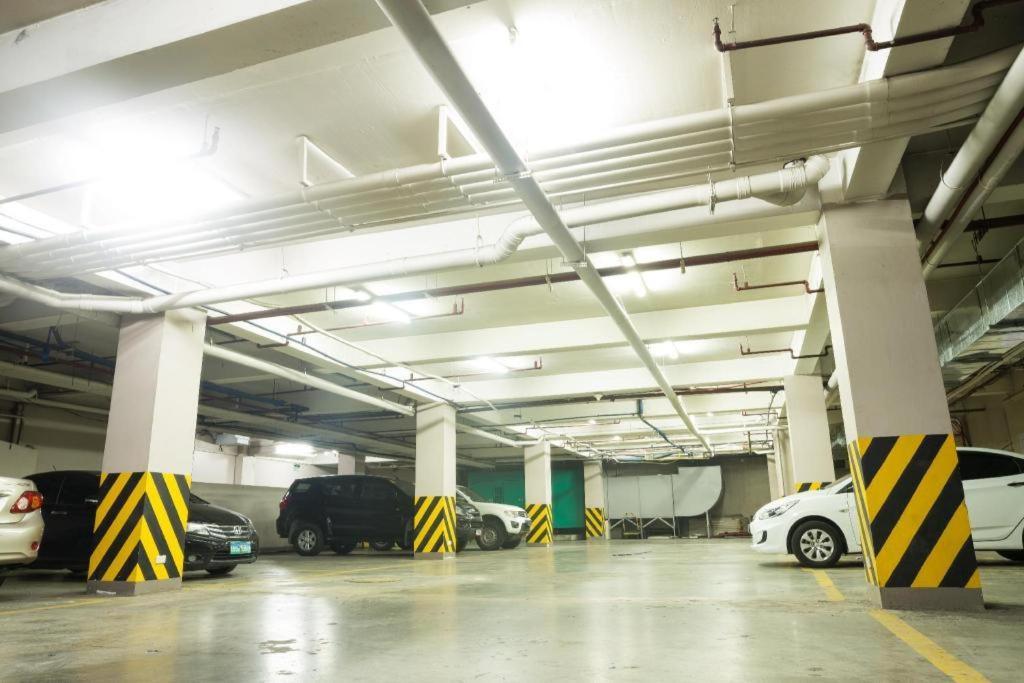 Vista Hotel Cubao Quezon City Kültér fotó