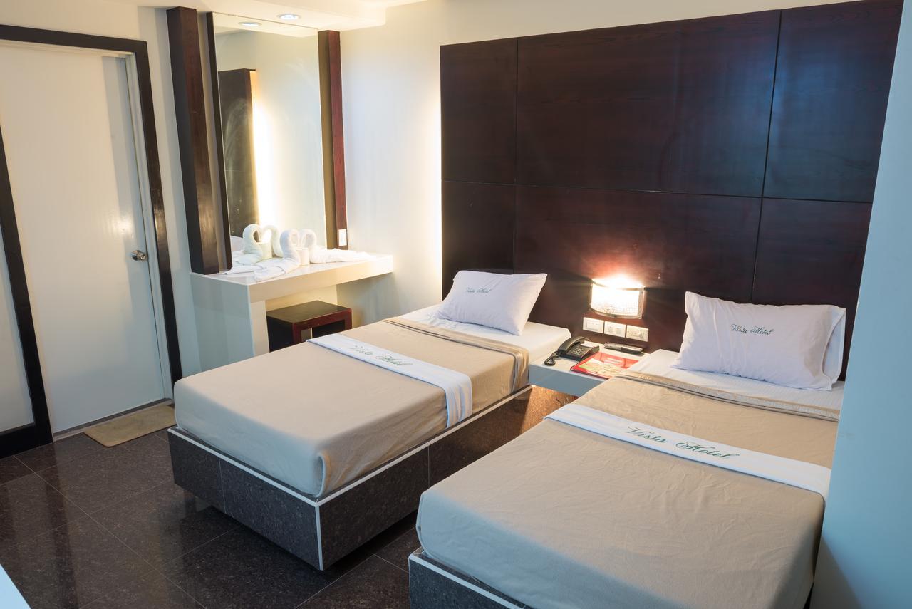 Vista Hotel Cubao Quezon City Kültér fotó